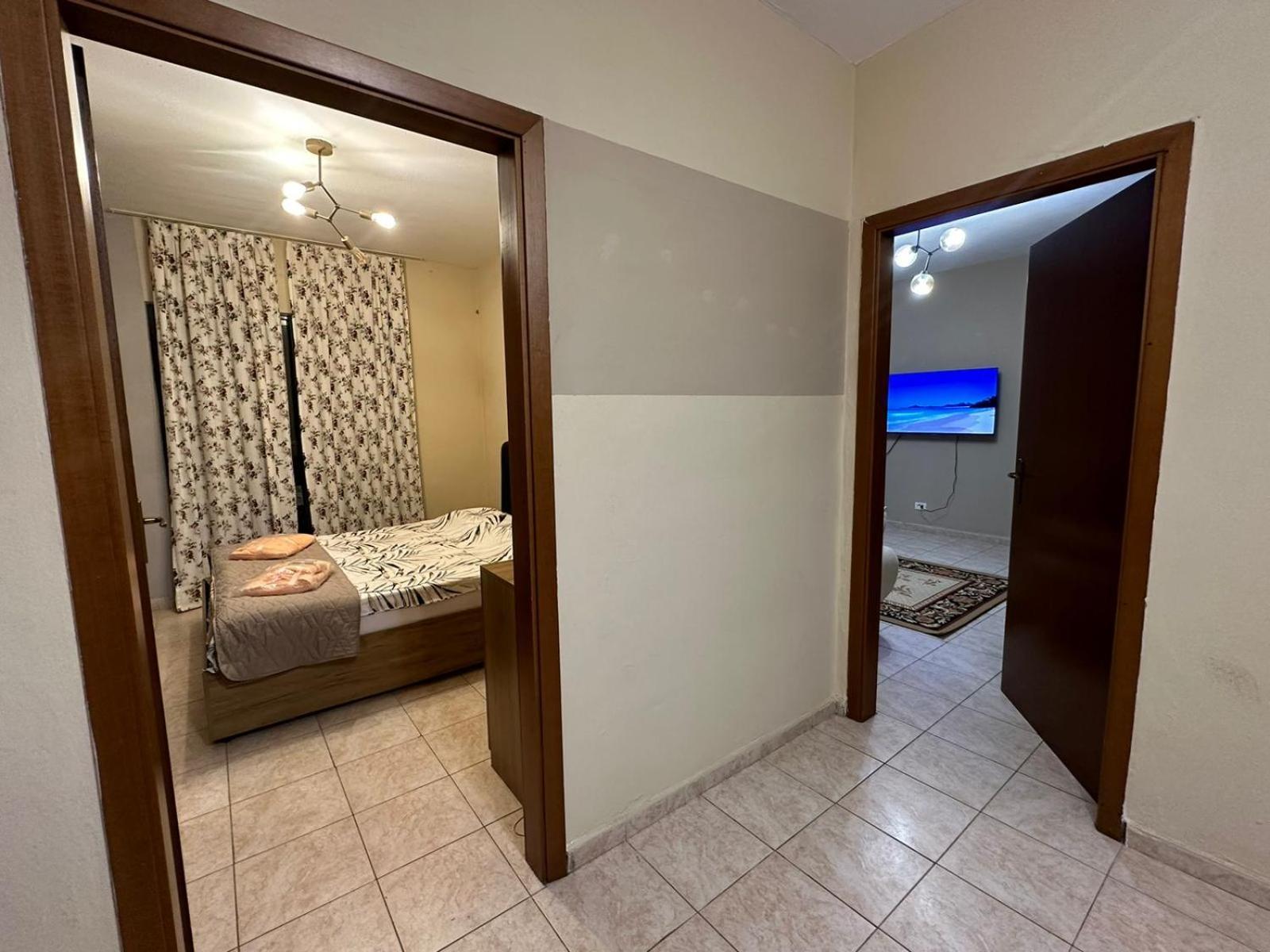 Esar Apartment ドゥラス エクステリア 写真